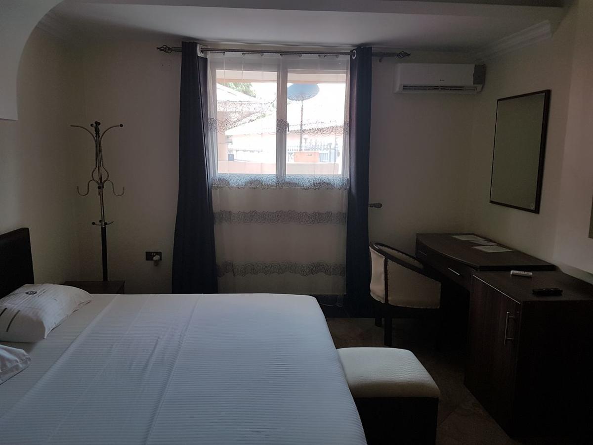 Ceamo Prestige Lodge Lodwar Екстериор снимка