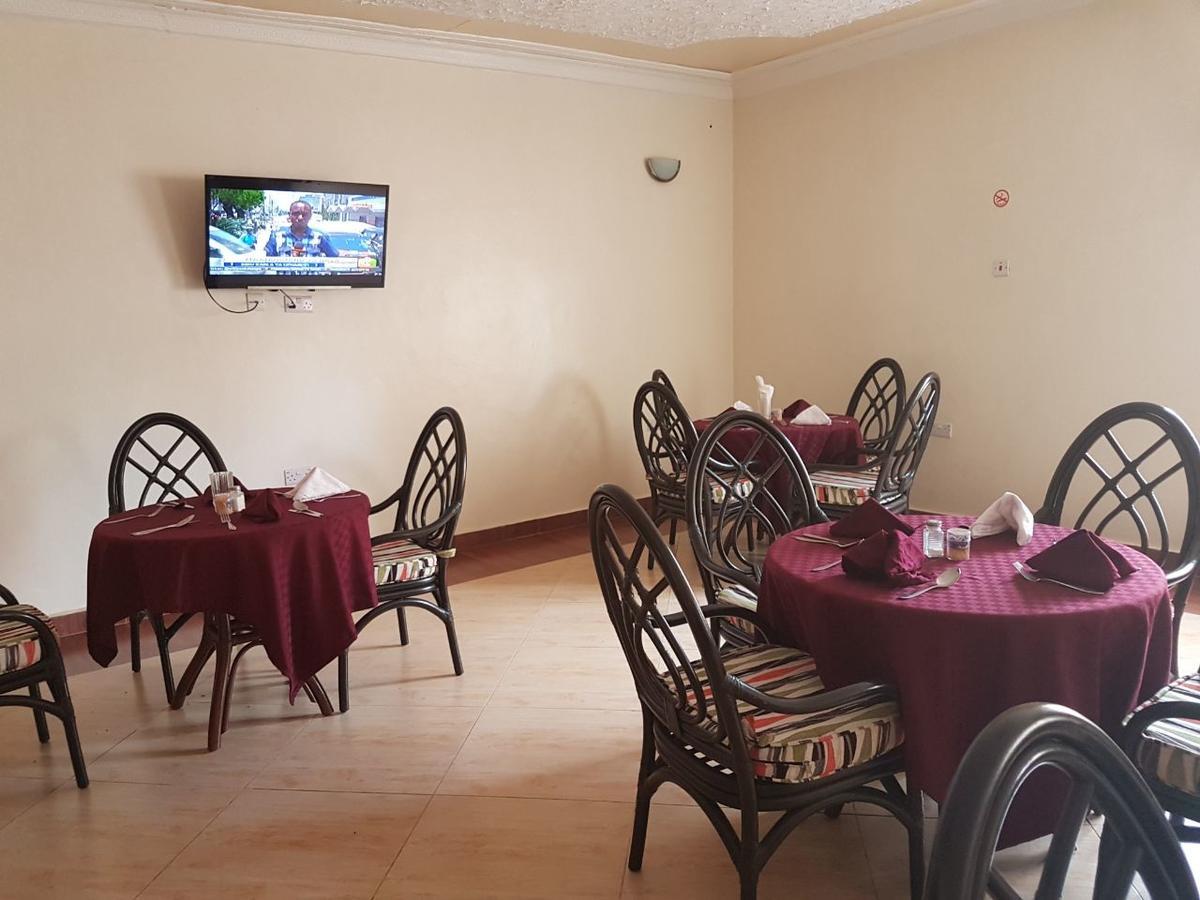 Ceamo Prestige Lodge Lodwar Екстериор снимка